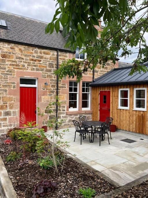 Signalman'S Cottage In Clachnaharry South Kessock Luaran gambar